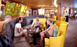 Kavarna Café al Bacio in slaščičarna