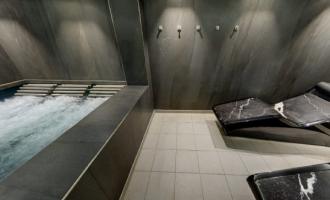 Jacuzzi in prostor za sprostitev