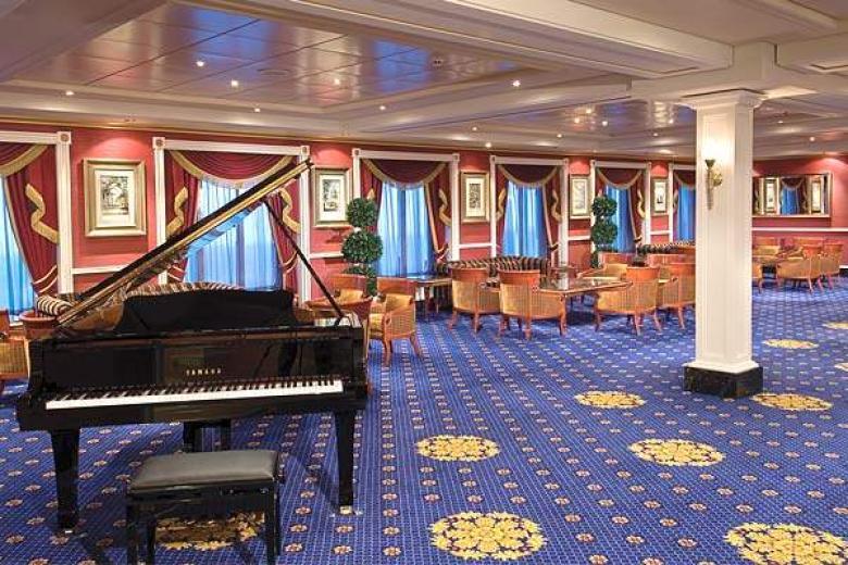 Atrium Lounge