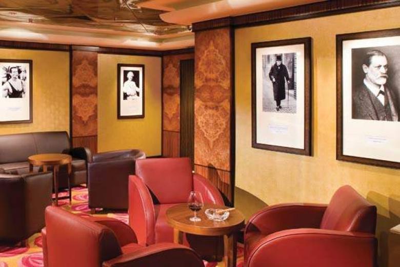 Corona Cigar Club