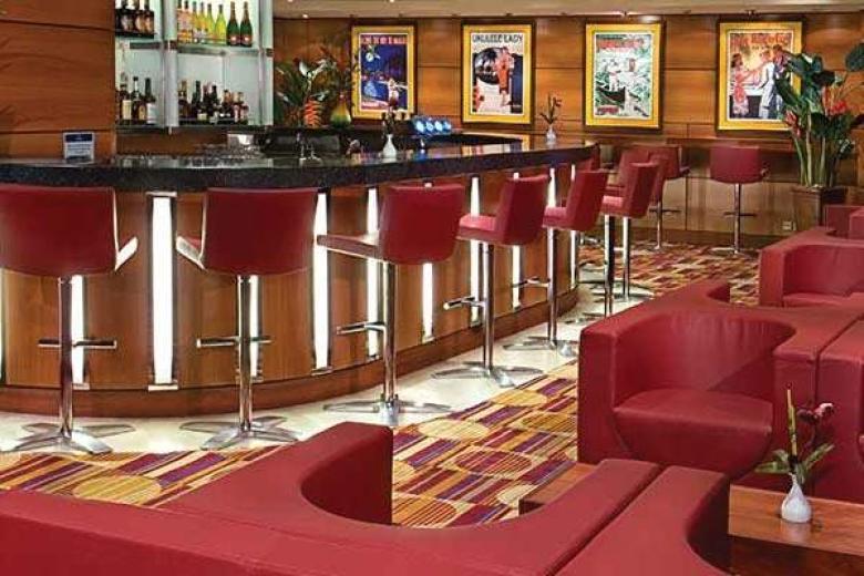 Lanai Bar