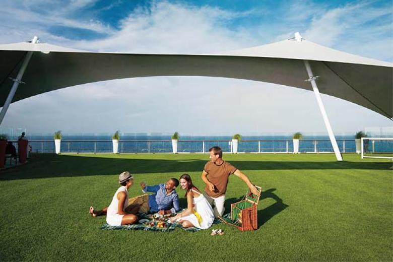 Lawn Club
