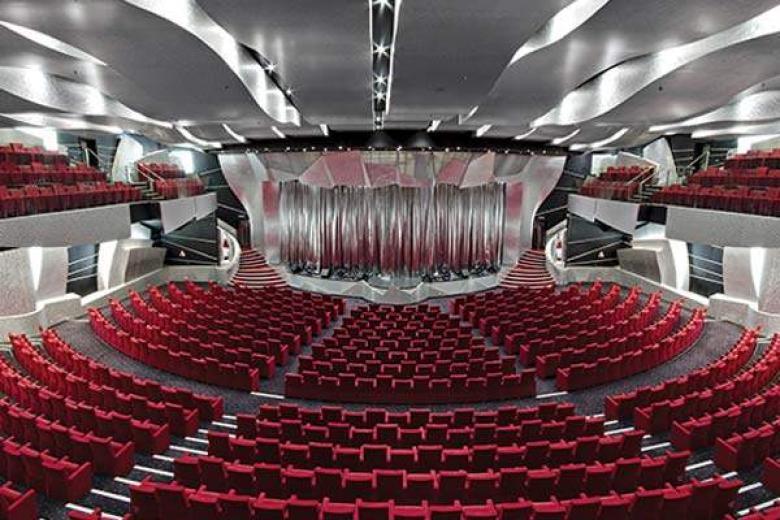 Platinum Theater