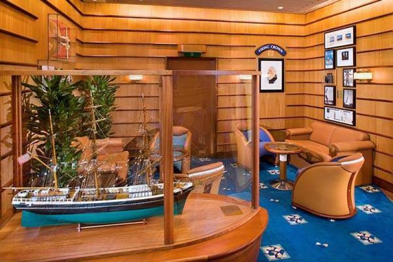 Yachting Corner
